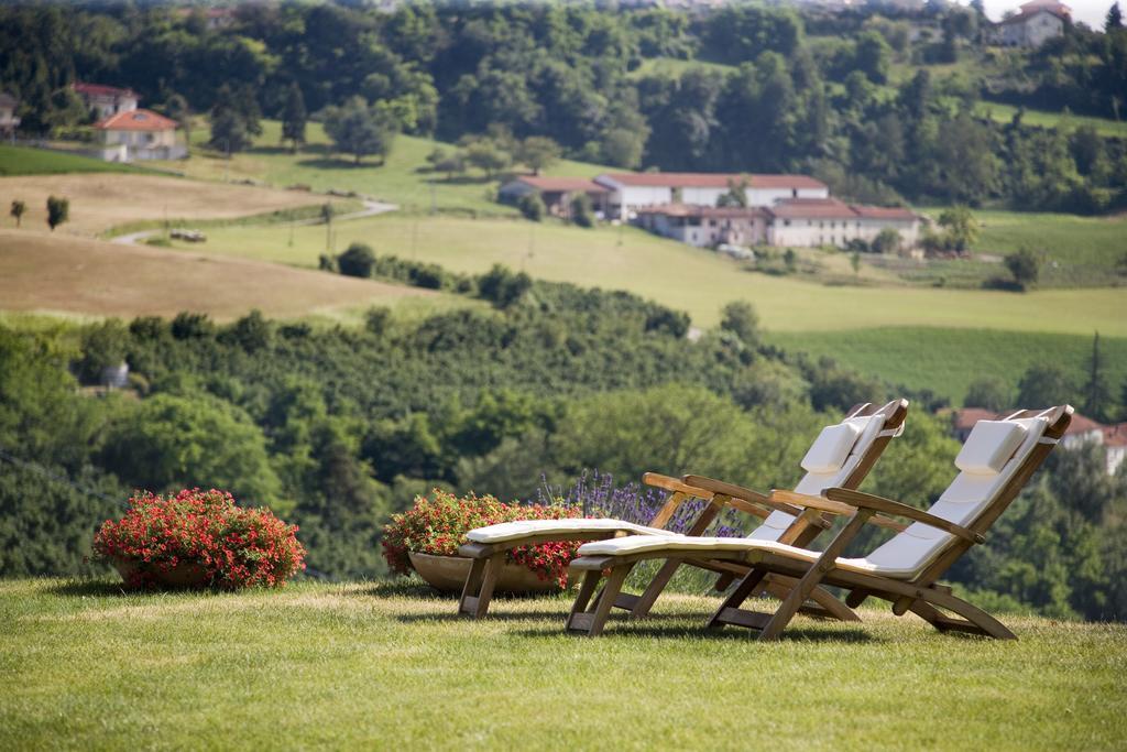 Relais Montemarino Hotel Borgomale Ngoại thất bức ảnh