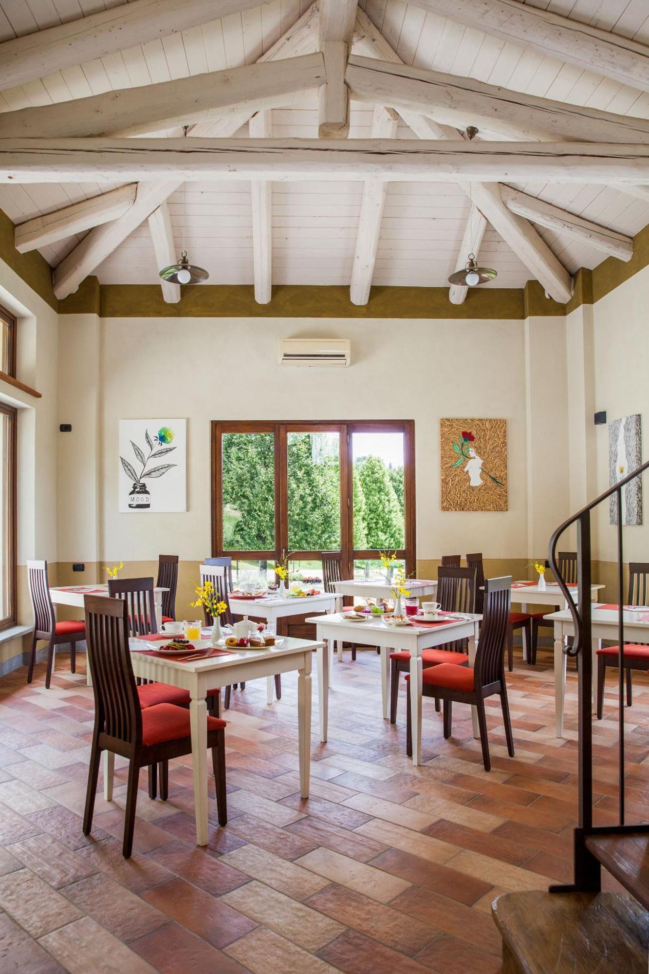 Relais Montemarino Hotel Borgomale Ngoại thất bức ảnh