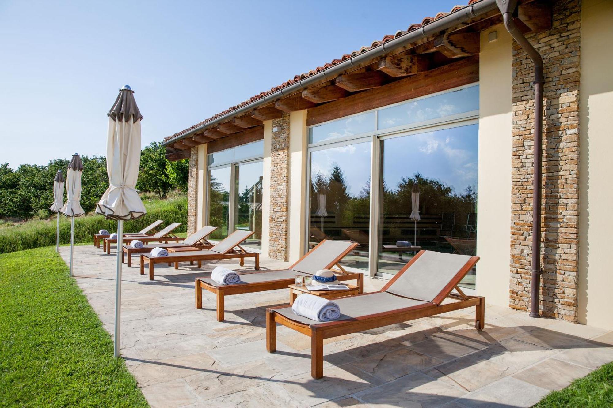 Relais Montemarino Hotel Borgomale Ngoại thất bức ảnh