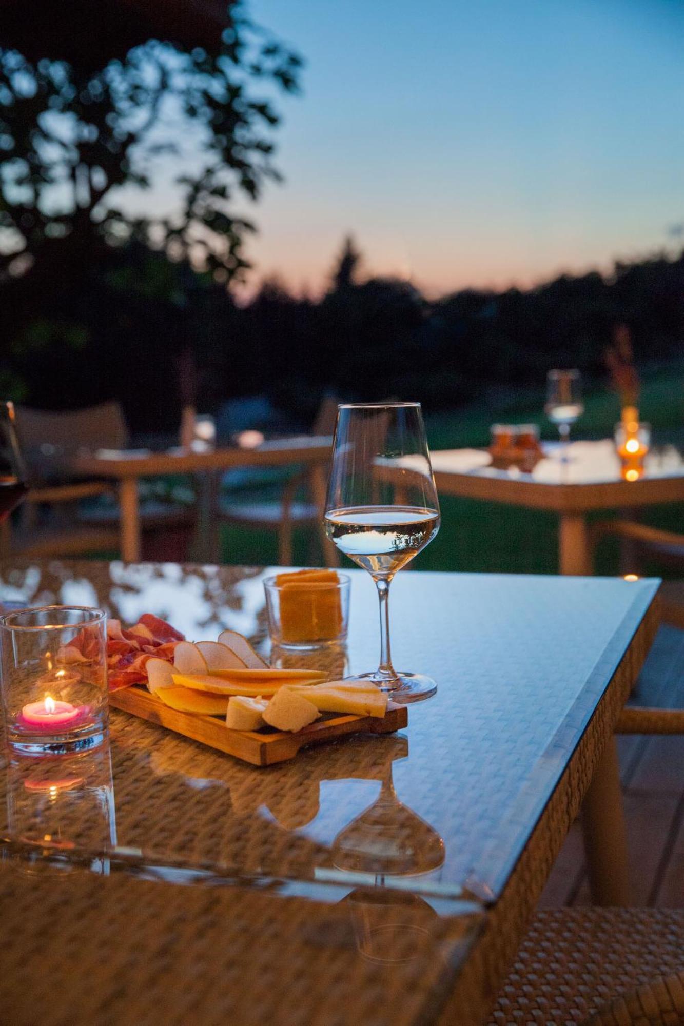 Relais Montemarino Hotel Borgomale Ngoại thất bức ảnh