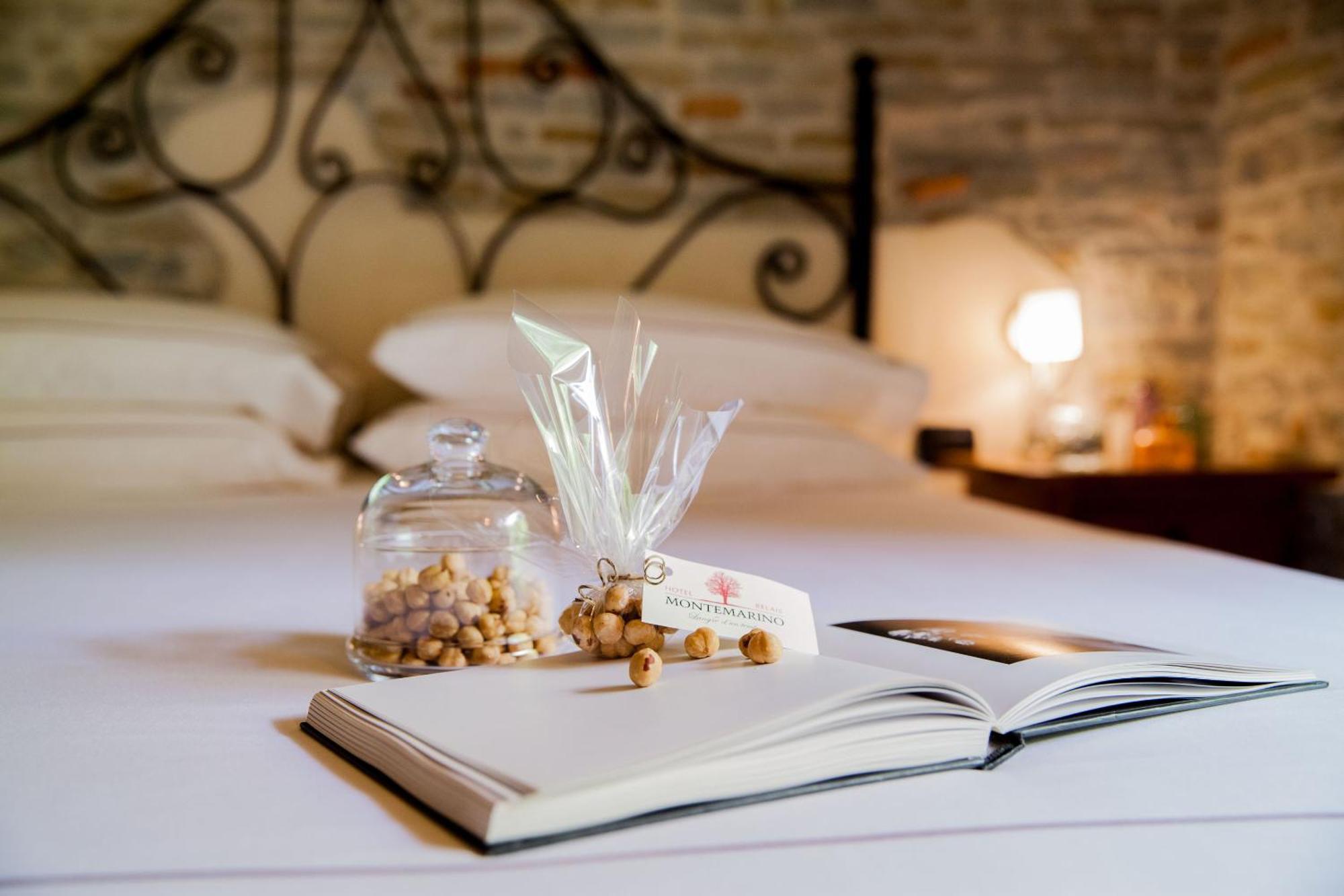 Relais Montemarino Hotel Borgomale Ngoại thất bức ảnh